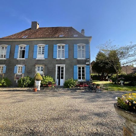 Hotel Domaine De La Carrere Arthez-de-Bearn Exterior foto